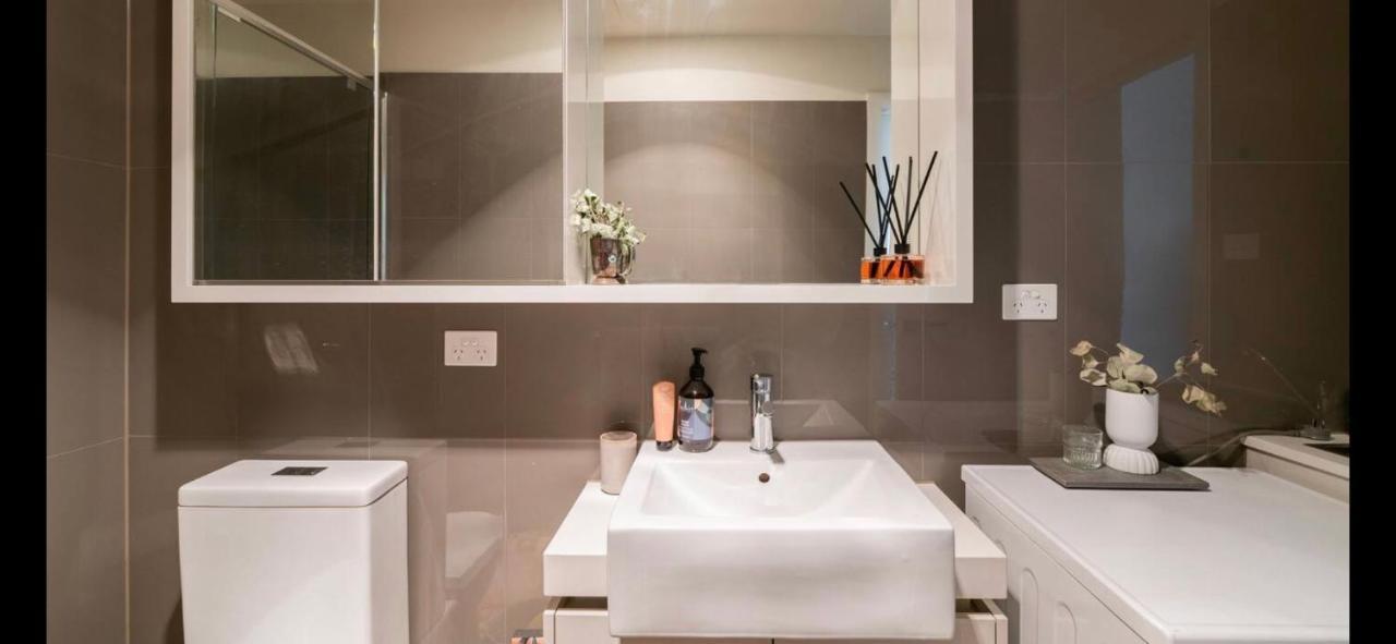 The Pas.Coe - A Stylish 1 Bedroom Unit With Free Parking. Melbourne Exterior foto